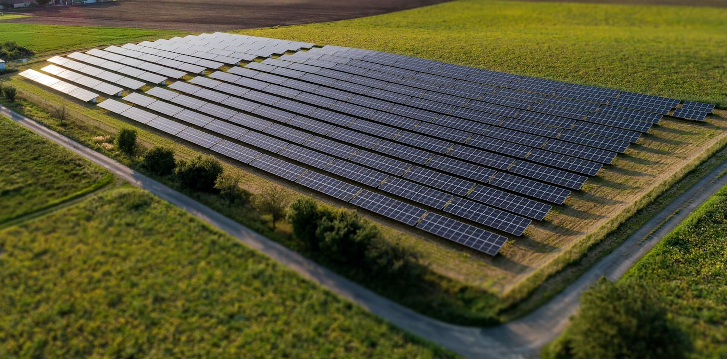 solar-farm-01-small